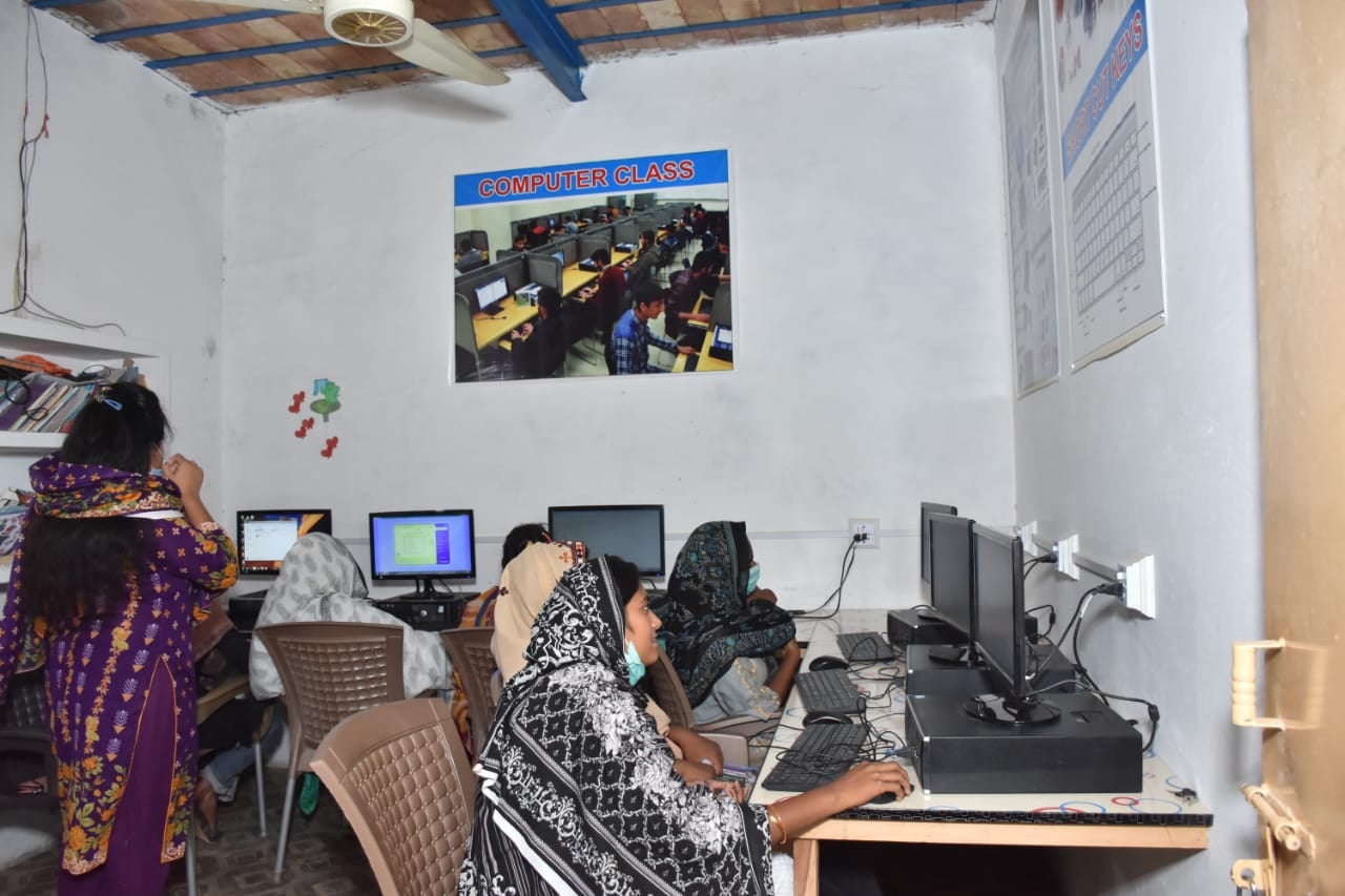 Computer Skills Class